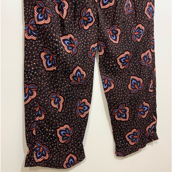 H&M Patterned Boho Pants - Picture 2 of 6